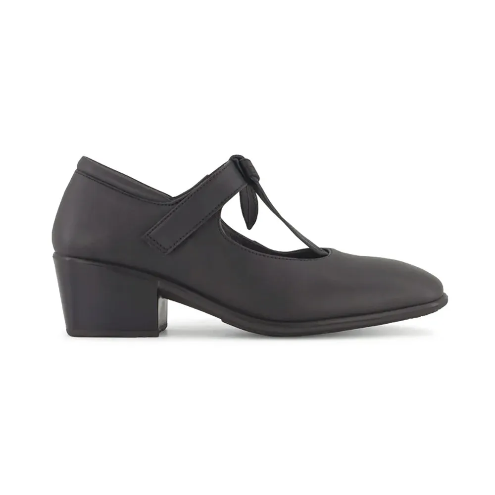 Party - ready volleyball shoes Nobility