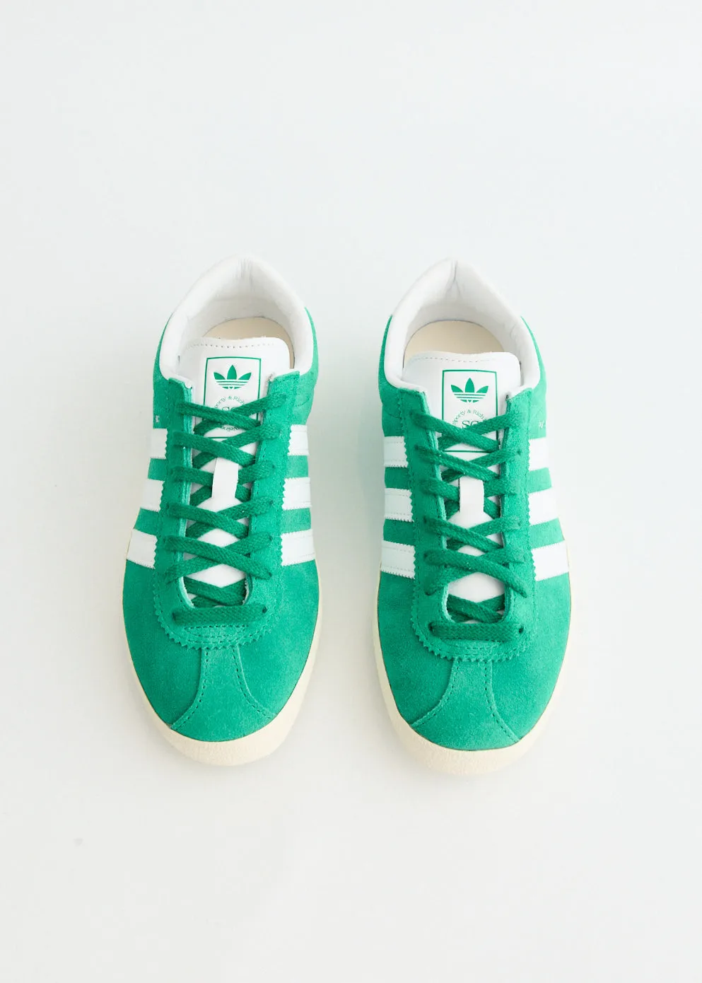 x Sporty & Rich Blanc 'Court Green' Sneakers Step Right