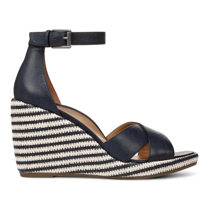 Womens Vionic Marina in Navy waterproof Island Time