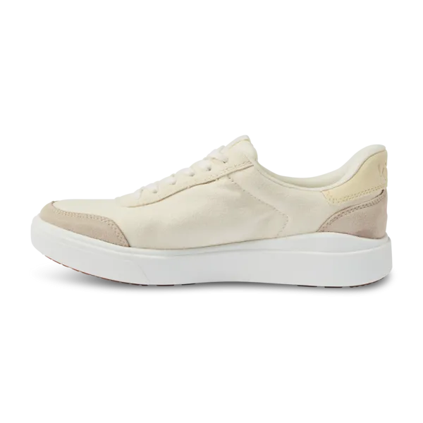 running on flat ground shoes Women's Prague 2