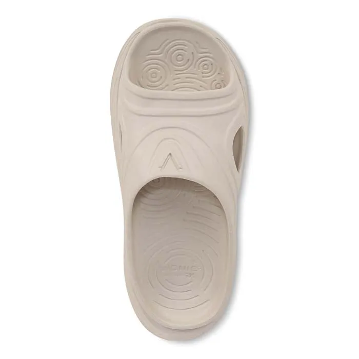 Soft Material Womens Vionic Cove RX in Cream