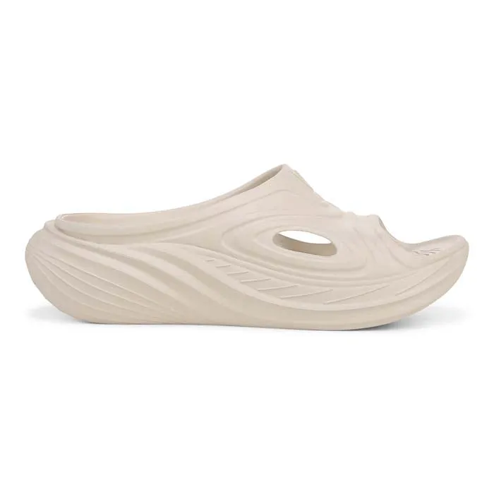 Soft Leather Classic Design Womens Vionic Cove RX in Cream