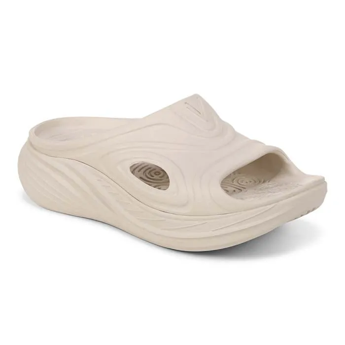 Sporty Sandals for Summer Womens Vionic Cove RX in Cream