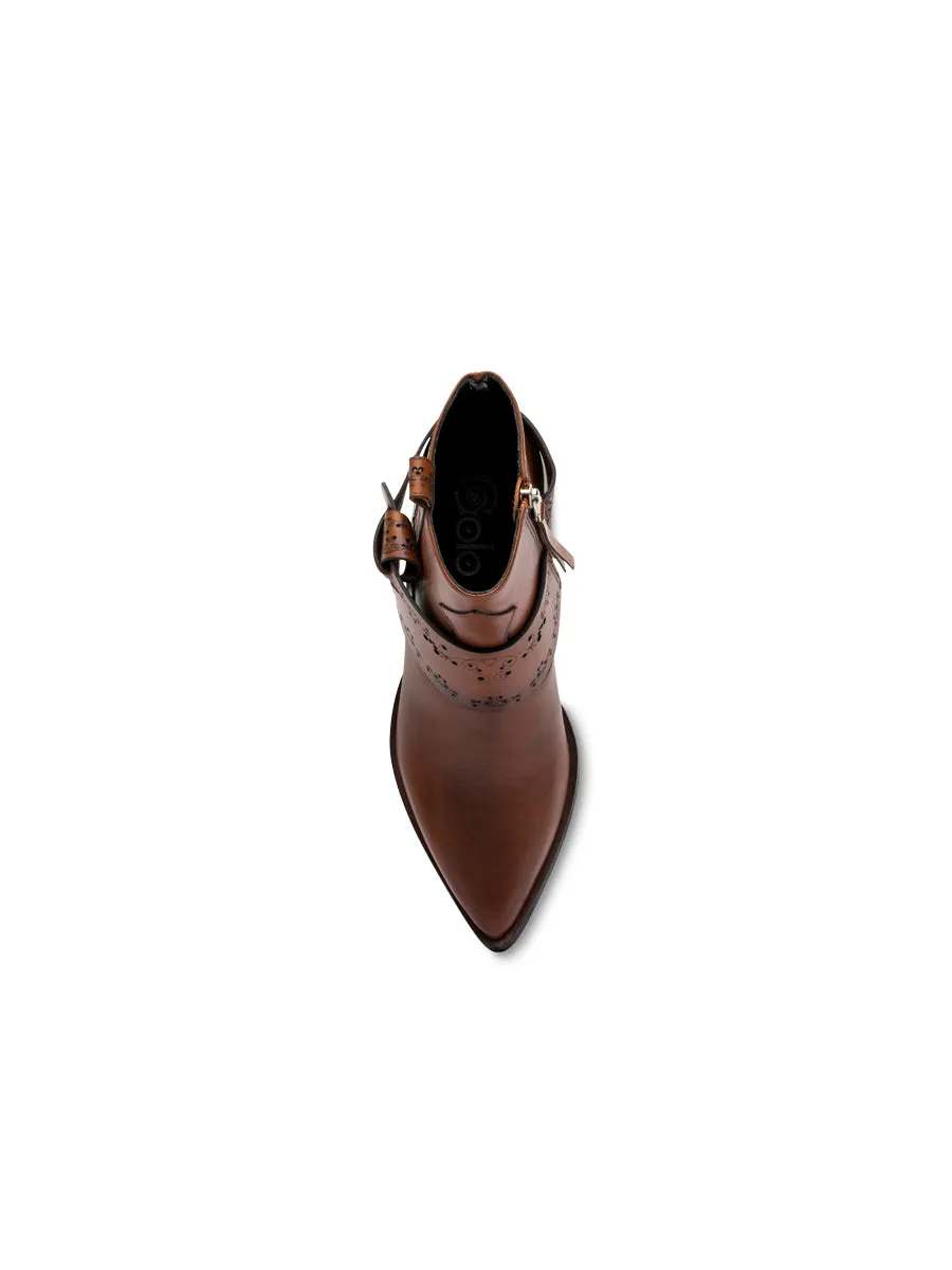 Tombstone pool shoes