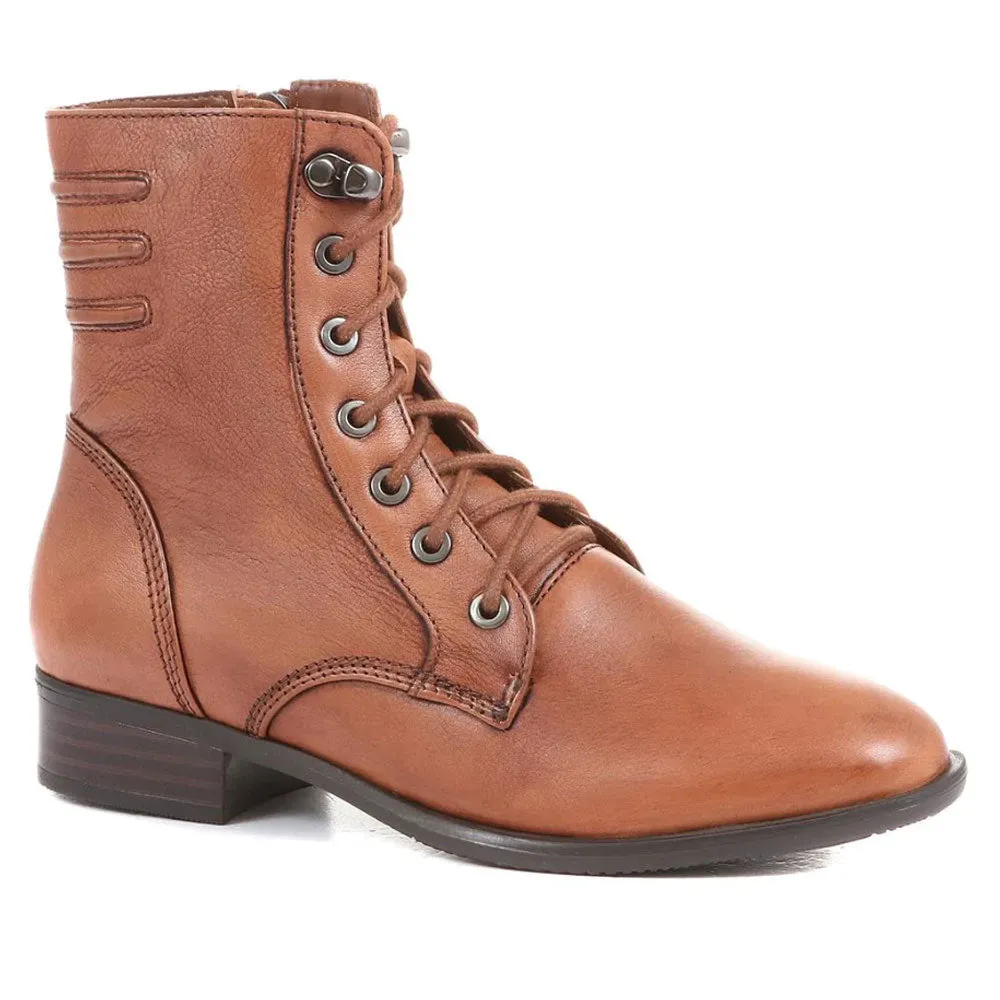 packable anti - slip outsole Sabina Boot Tobacco