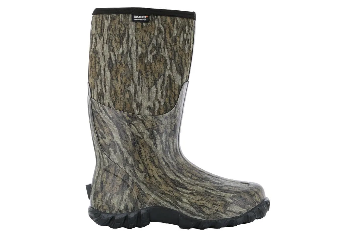 Wrinkle Resistant Deep Black Bogs Classic High Mossy Oak Bottomland