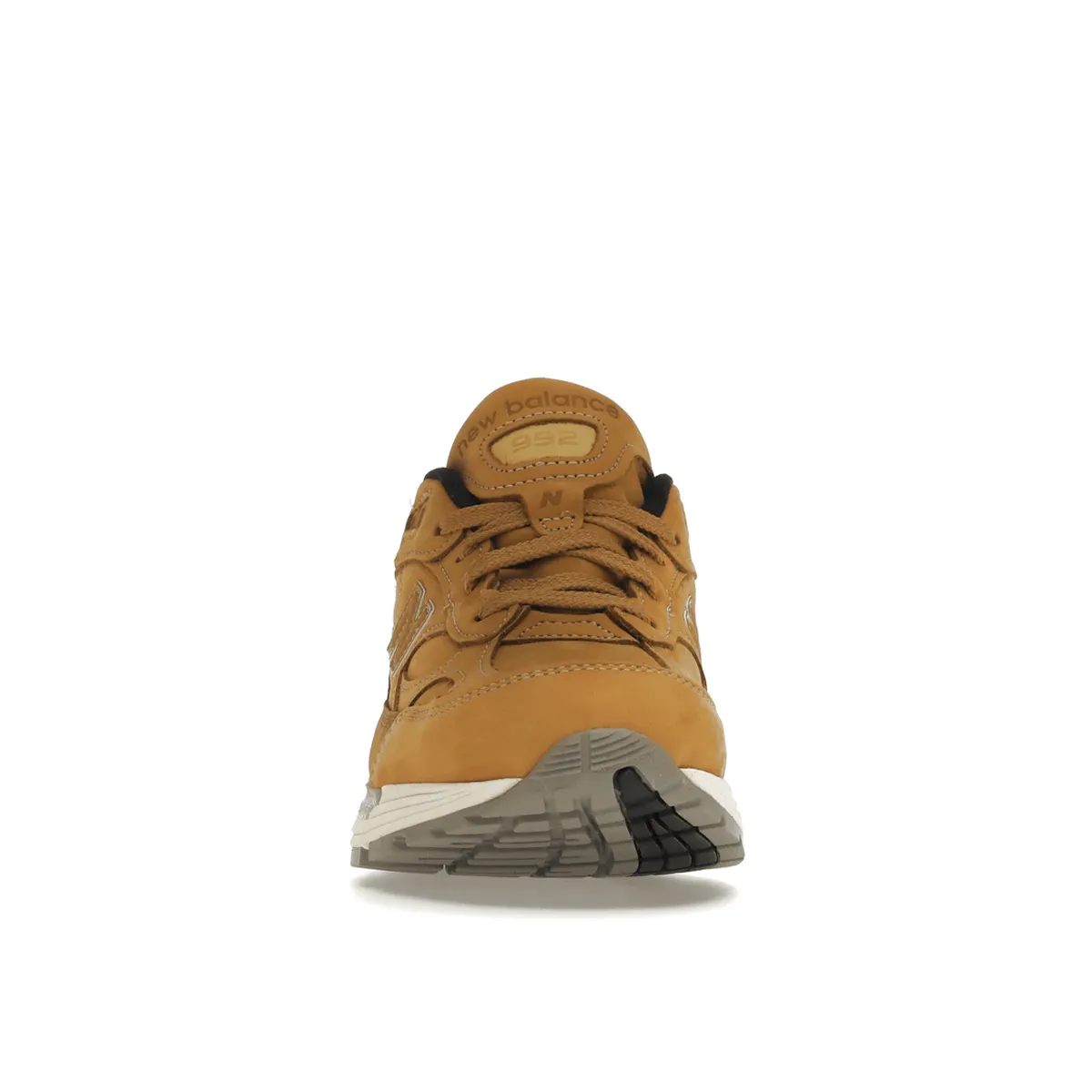 New Balance 992 MiUSA Wheat Ready Motion Bold Look