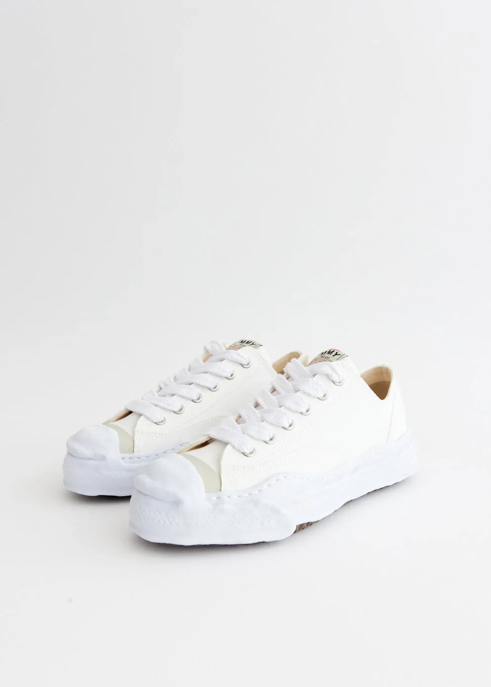Hank Low Canvas Low Top Sneakers Casual cushioning Sandals