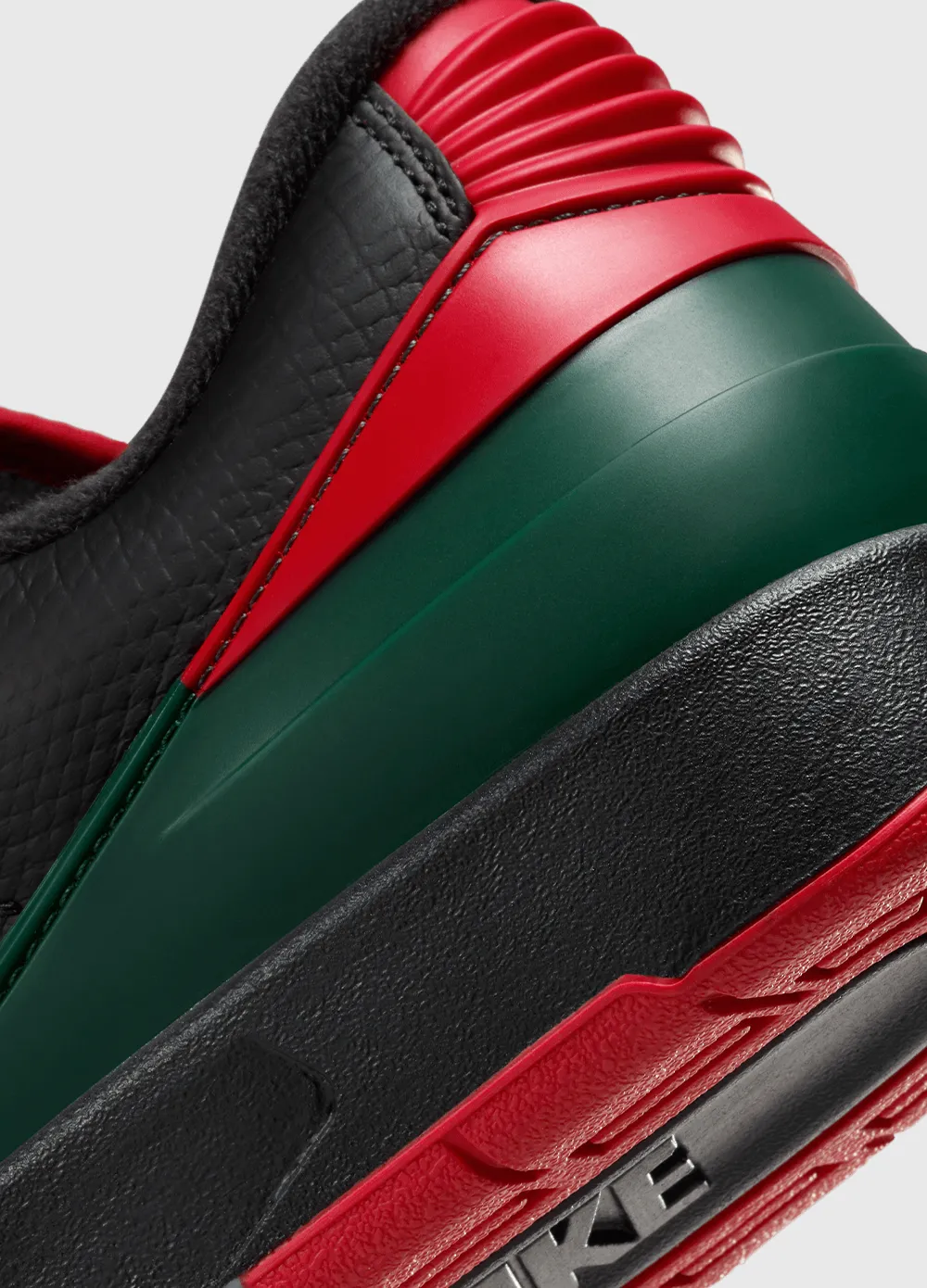 Iconic wear Air Jordan 2 Retro Low 'Origins' Sneakers