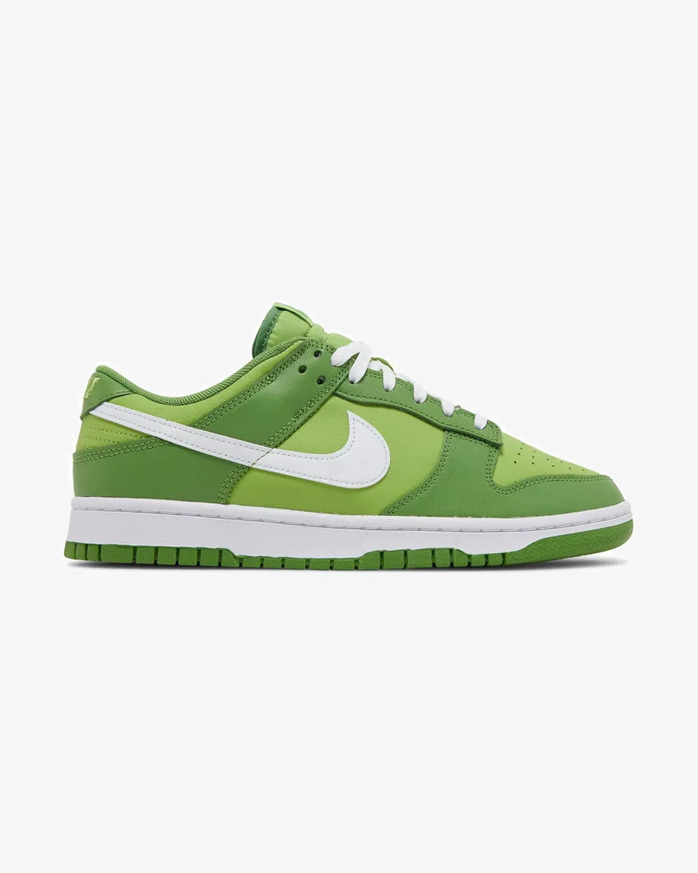 City Edge Light Look NIKE DUNK LOW CHLOROPHYLL
