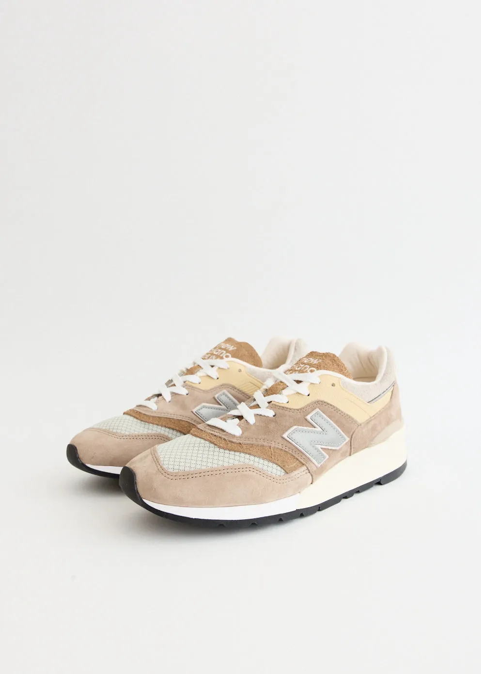 Supportive arch Limited MADE in USA 997 'Light Mushroom' Sneakers