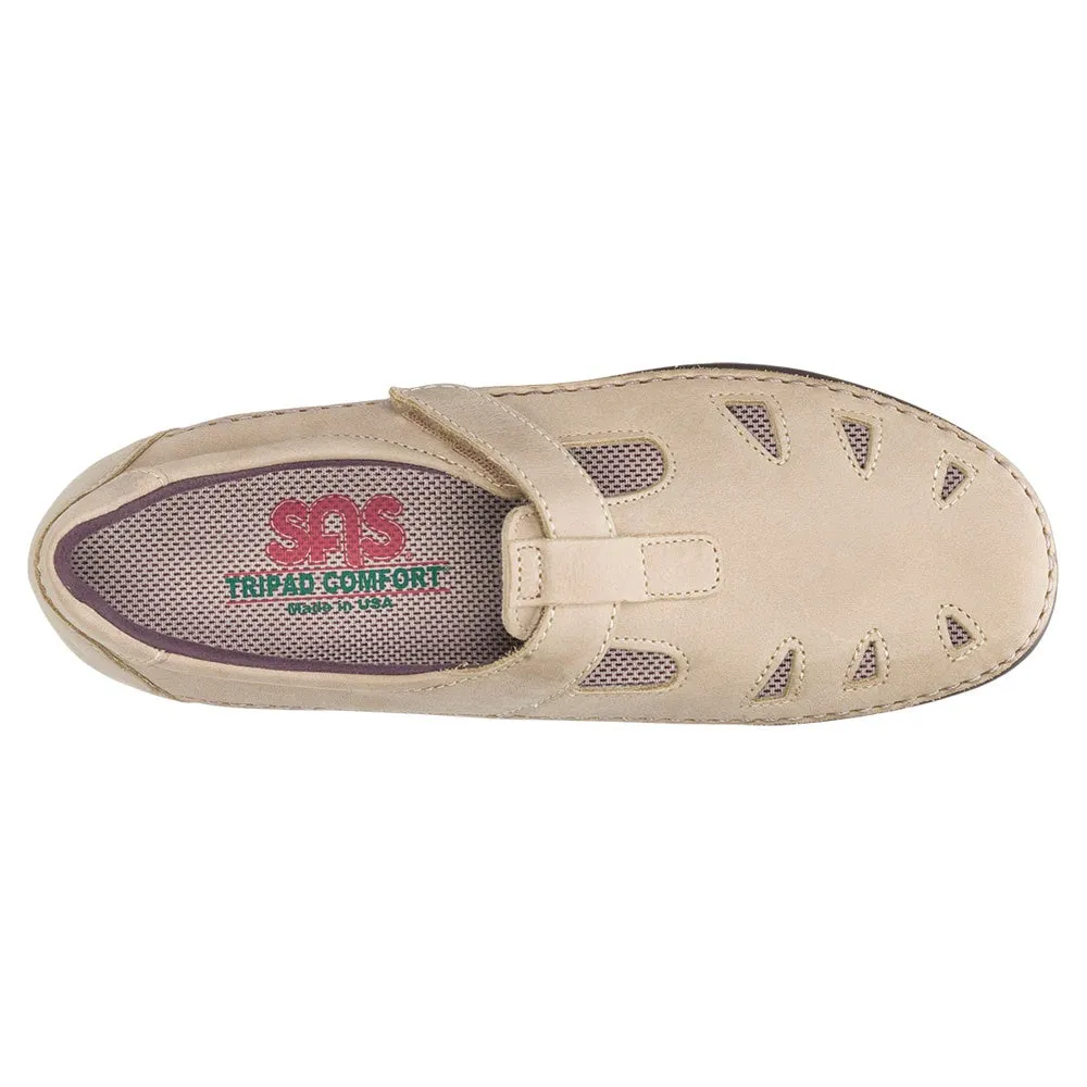 Roamer - Sage Modern Design