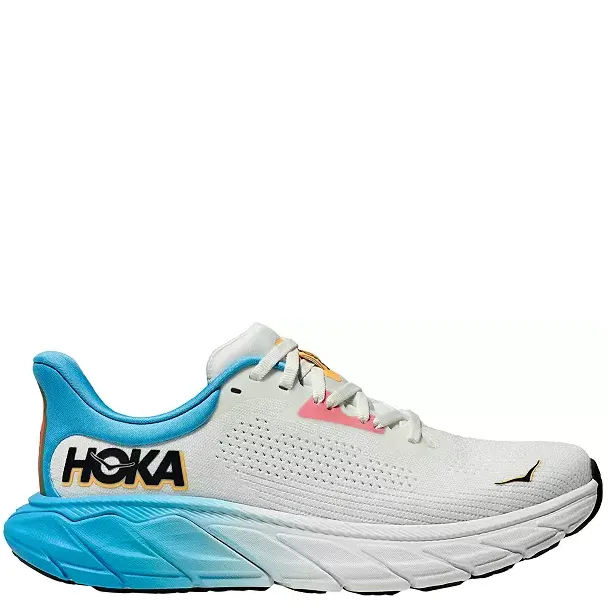 slip - resistant outsole track and field athletes - specific functions Women's Arahi 7