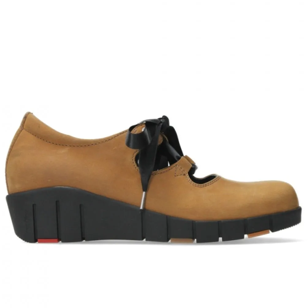 sophisticated adults' choices statement - making Boston Shoe