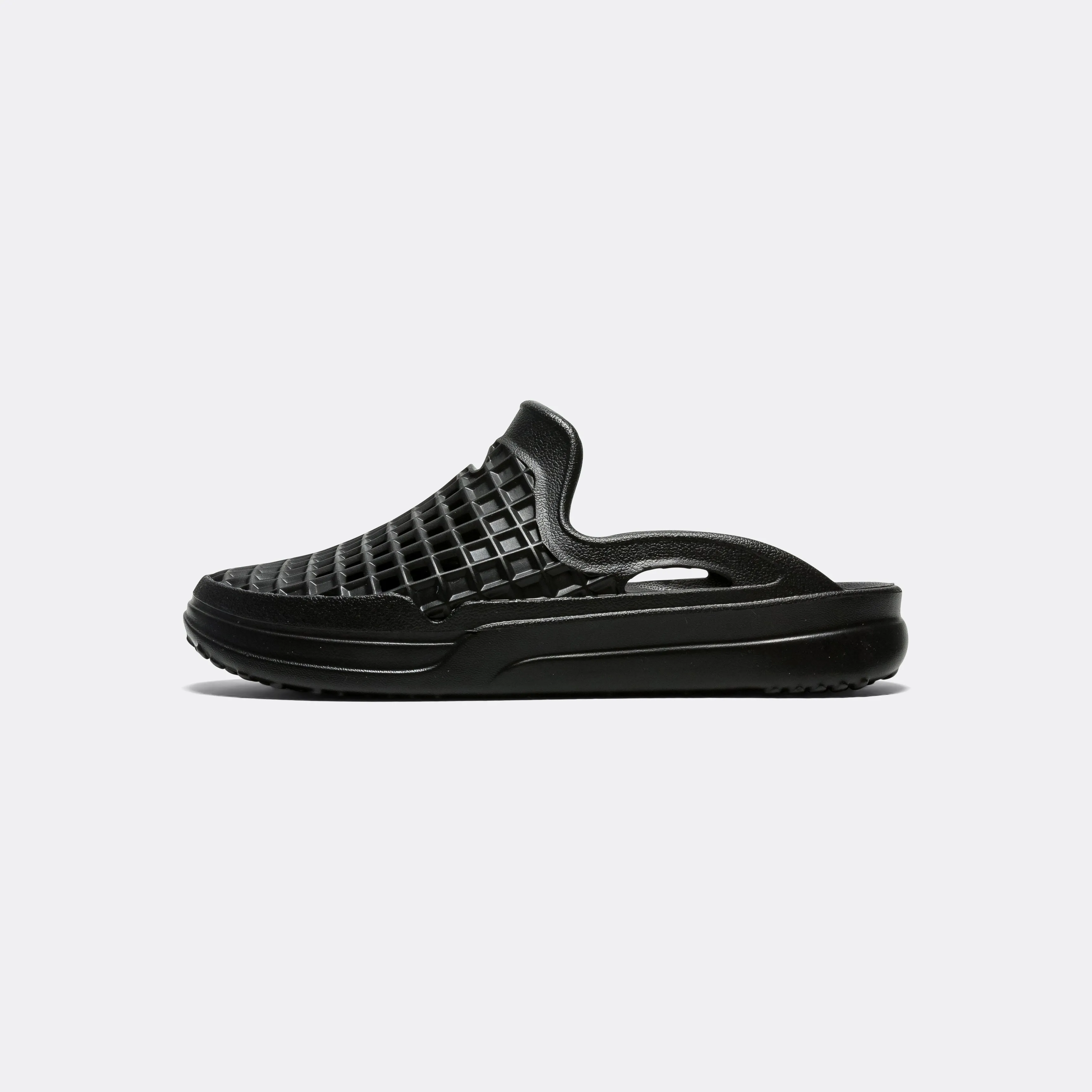 Scenario Slide - Jet Black Rubber Sole