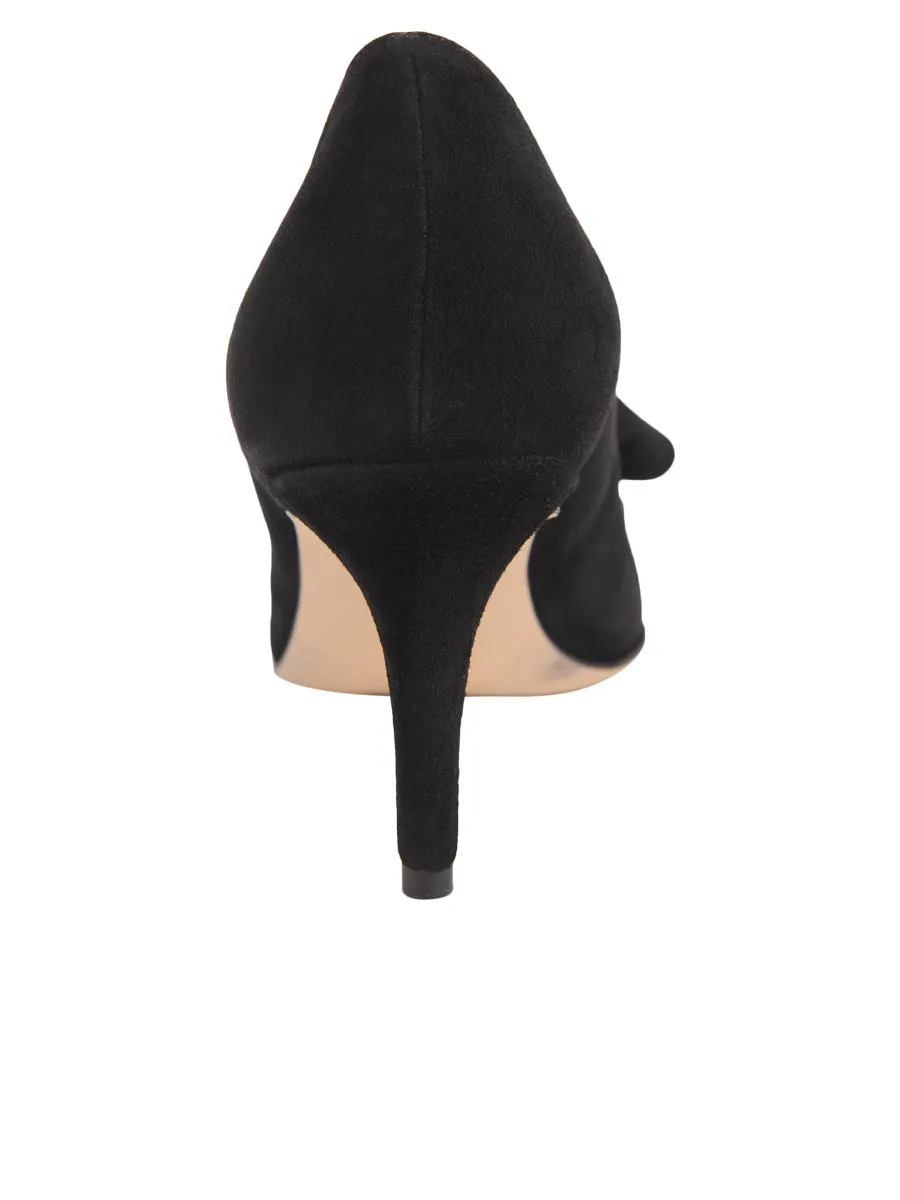snowboarders' control Caitlin Pointed Toe Pump