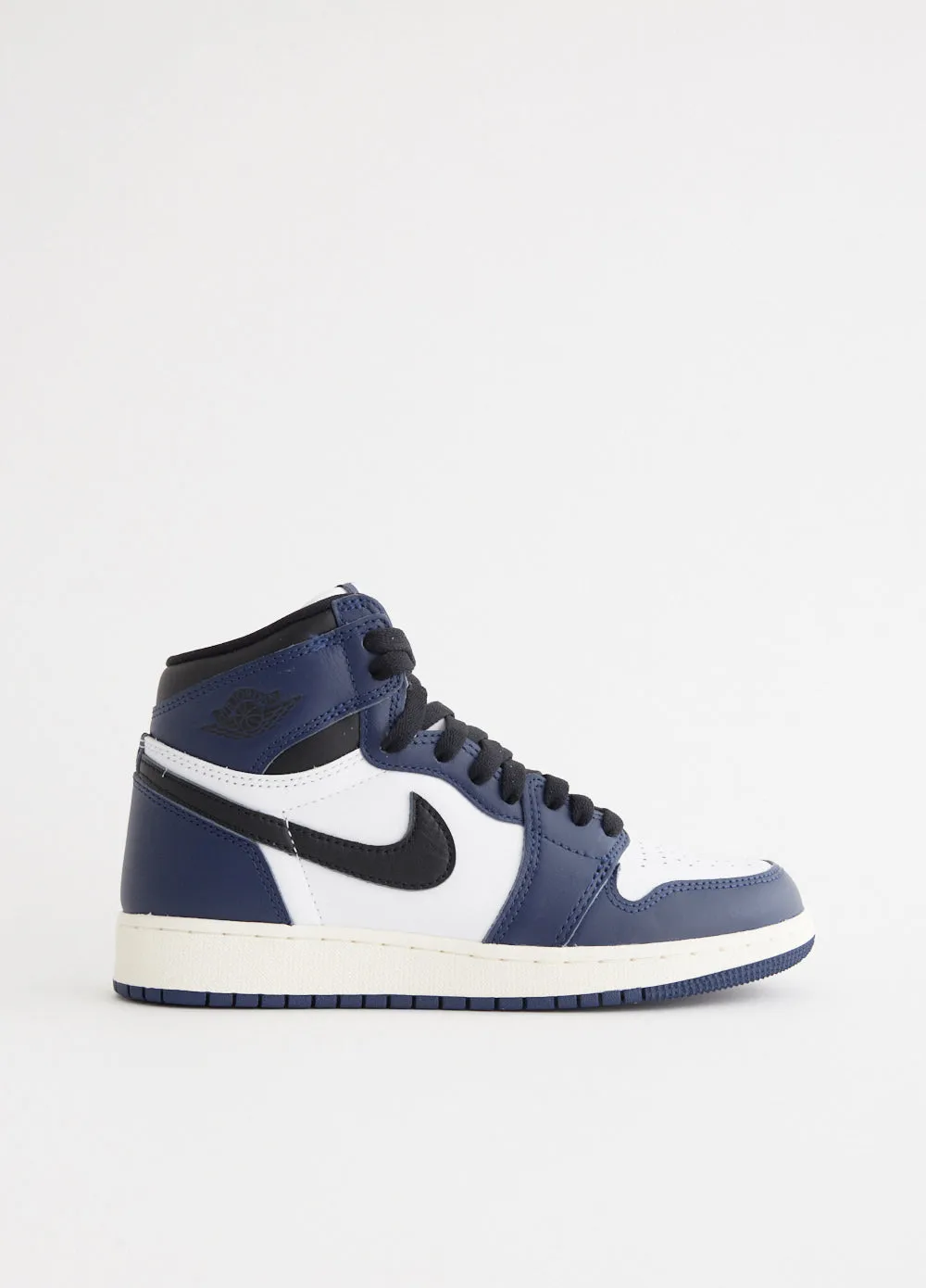 warm - weather shoes All-Day Stability Air Jordan 1 Retro High OG 'Midnight Navy' Sneakers (GS)