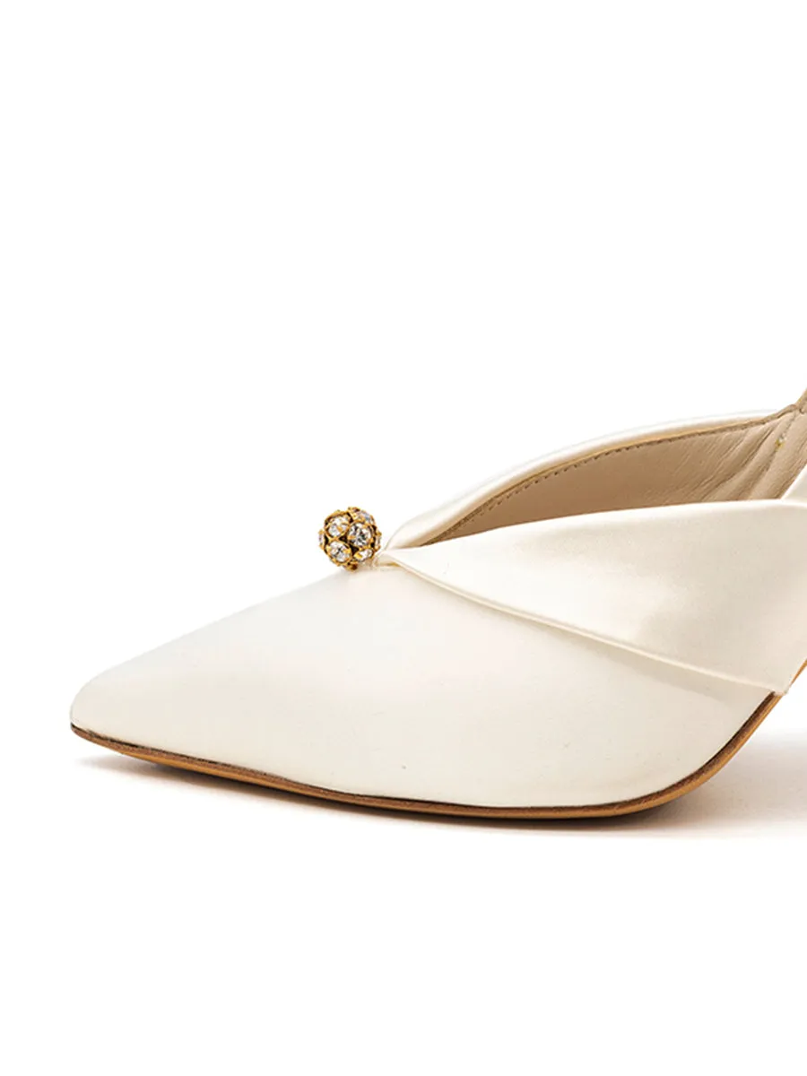 Selah Pointed Toe Pump Black Ultra-soft performance