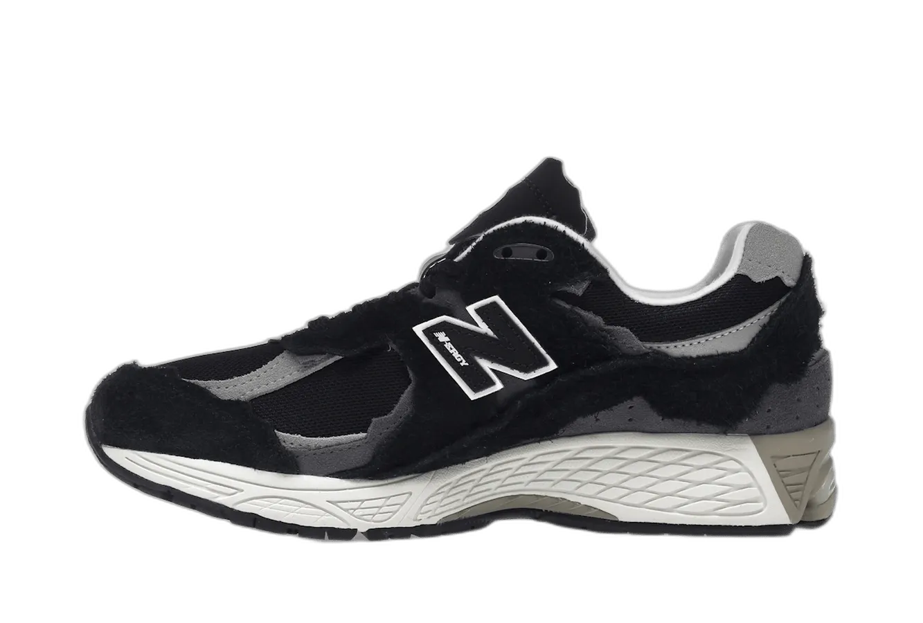New Balance 2002R Protection Pack Black Grey Minimal Build Classy silhouette