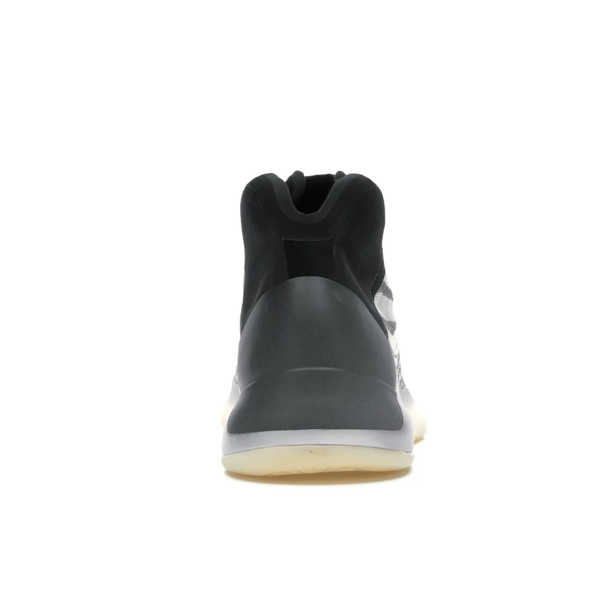 Dance Adidas Yeezy QNTM