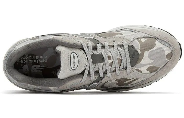 New Balance 2002 X Bape Apes Together Strong - Grey Camo shoe technology