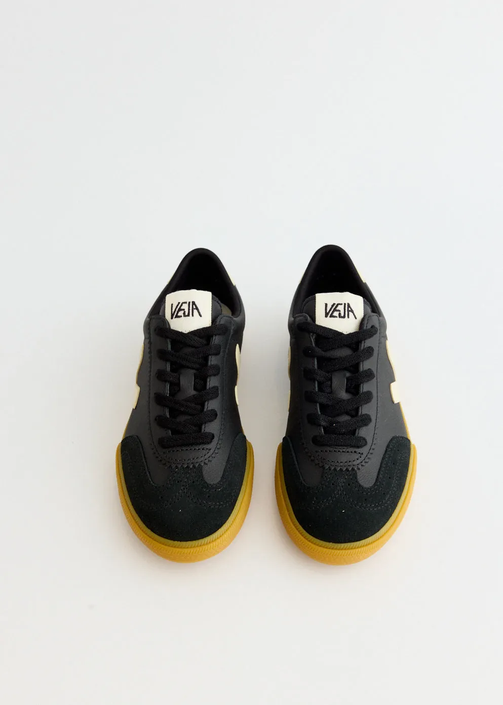 Outdoor Lifestyle Stain Resistant Volley Sneakers
