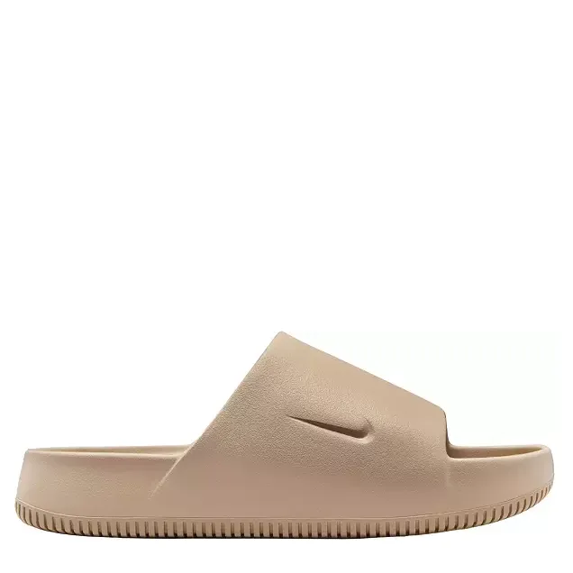 CALM Versatile Walking Shoes