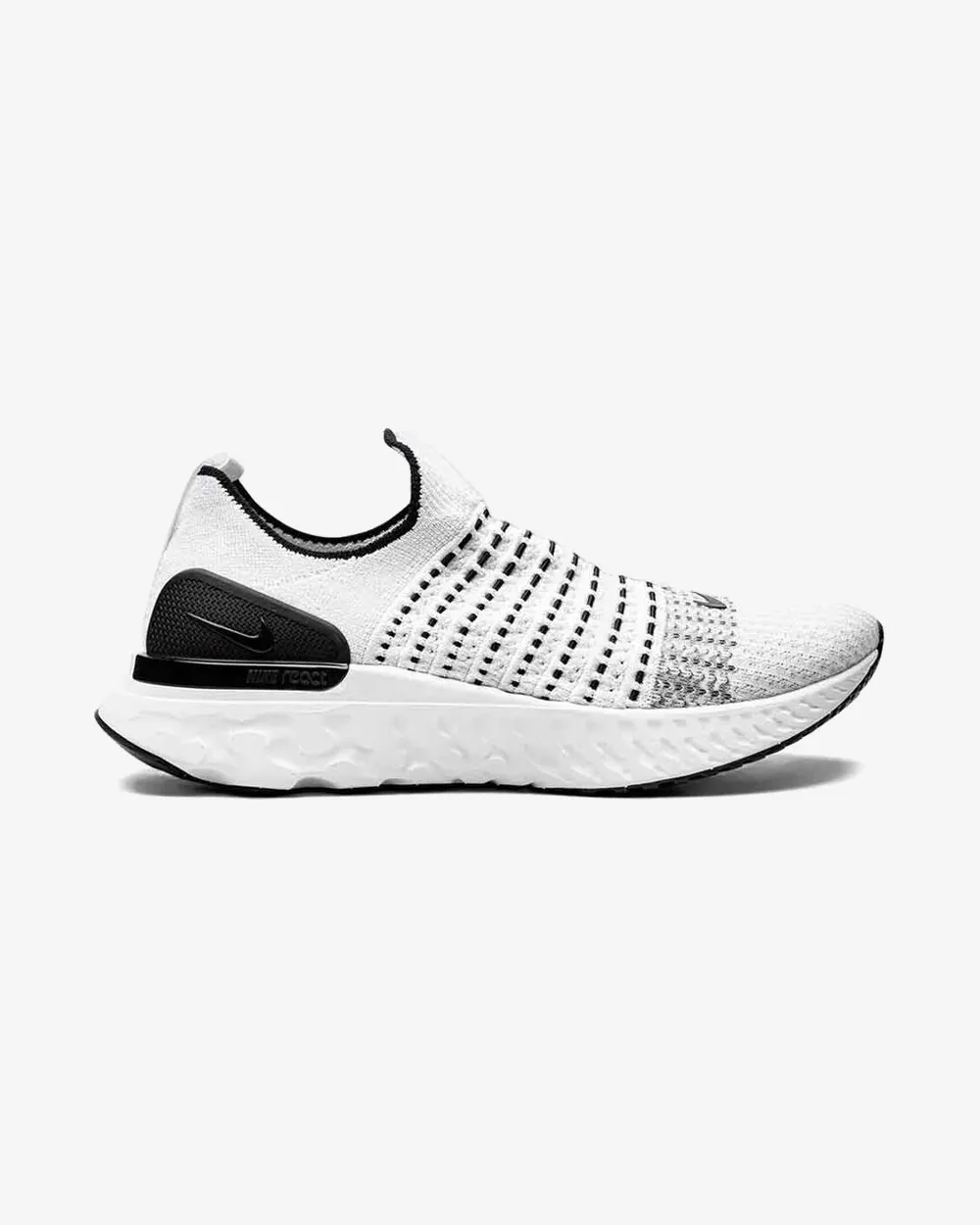 NIKE REACT PHANTOM RUN FLYKNIT 2 BLACK WHITE Cool Choice Street Vibes