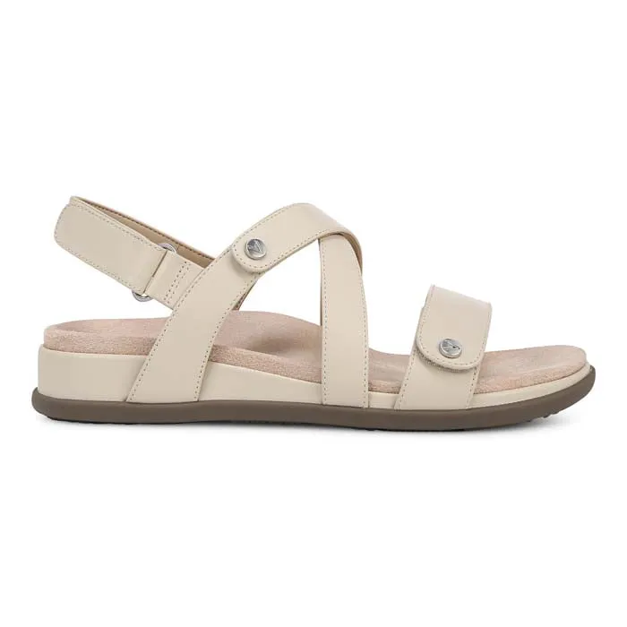 dry surface Anytime Fit Womens Vionic Cypress in Parchment