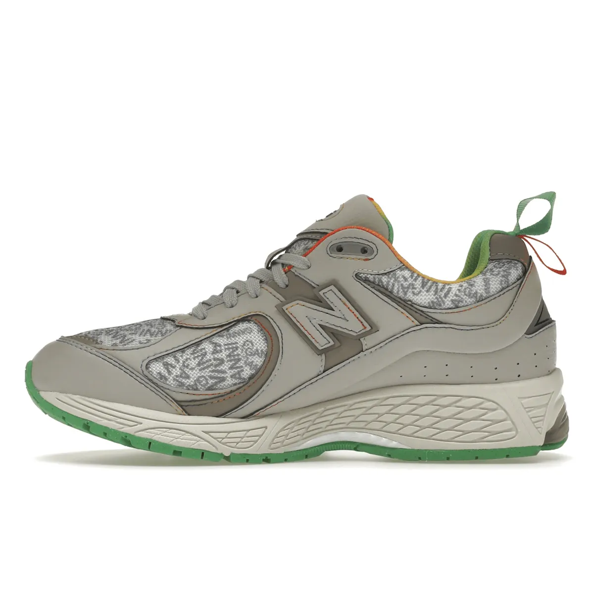 Building New Balance 2002R GANNI Rain Cloud