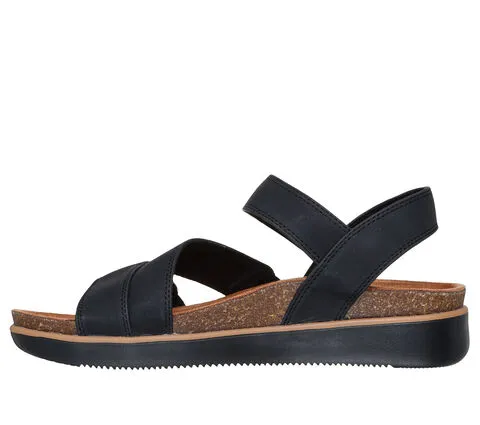 Durable Outdoor Shoes Open Feel WOMEN'S LIFTED COMFORT