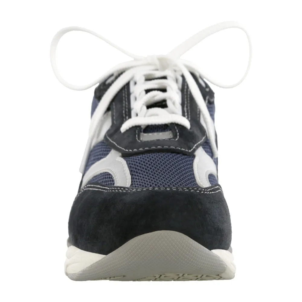 Tour Mesh - Blue Expandable leather - finish - design shoes