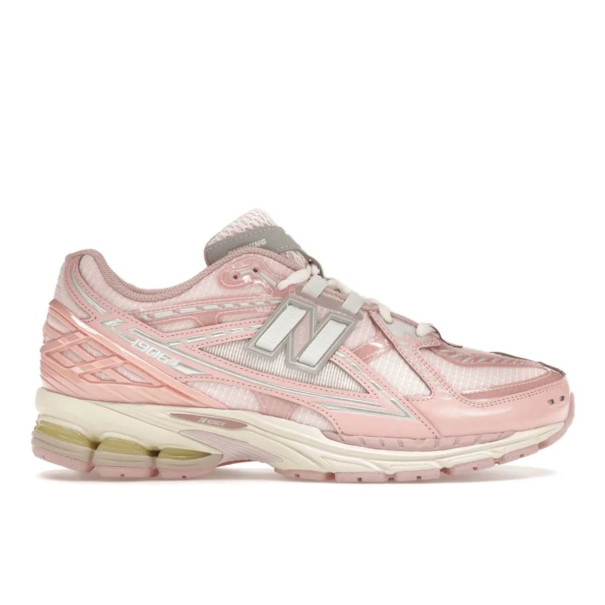 Autumn Look shoe style enhancement New Balance 1906R Lunar New Year Pink