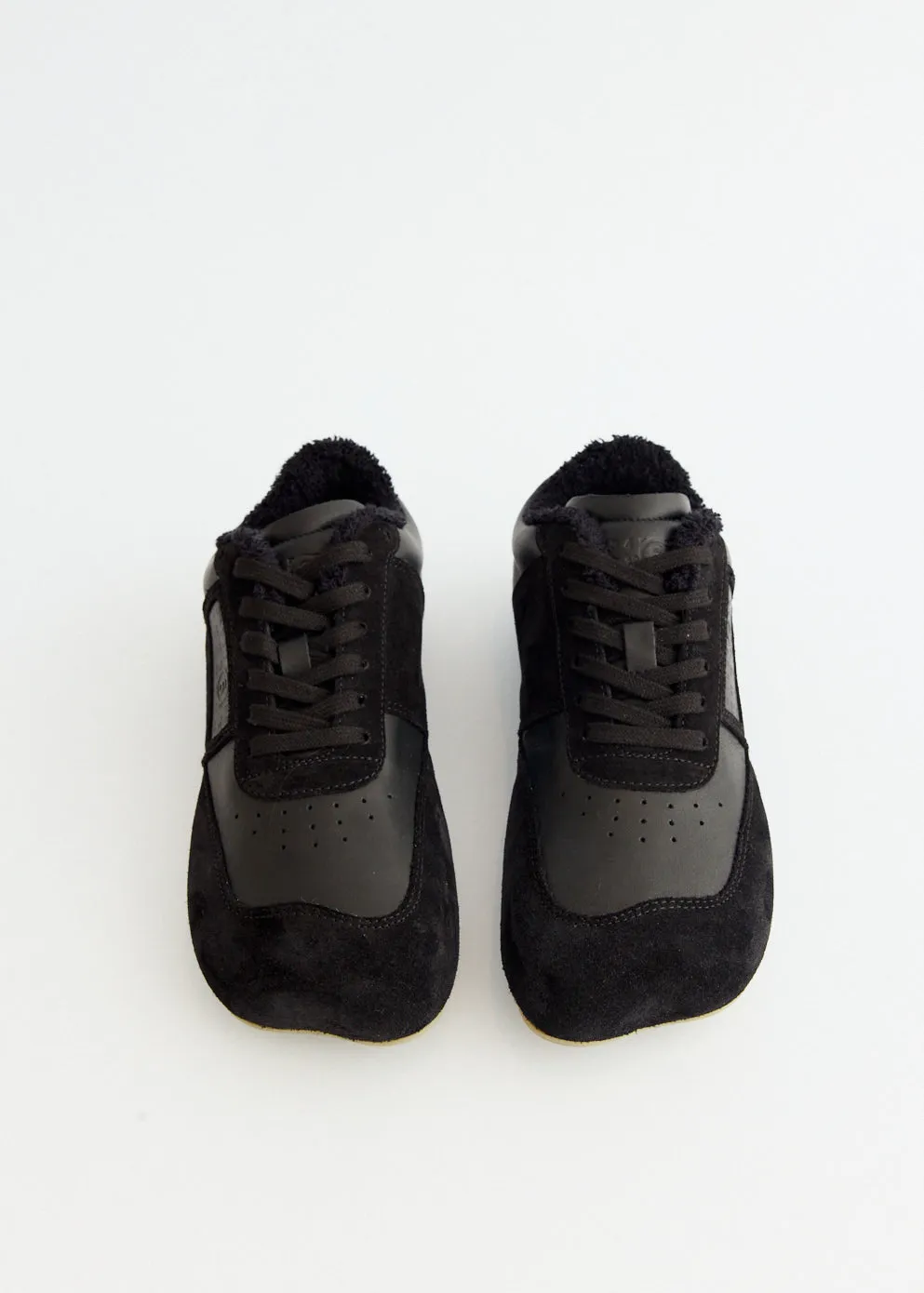 Smooth Surface Anatomic Sneakers