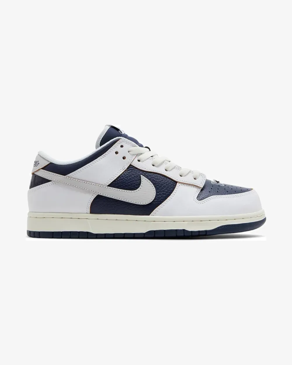 NIKE X HUF SB DUNK LOW NEW YORK CITY Quick Gear Relaxed Look Shoes