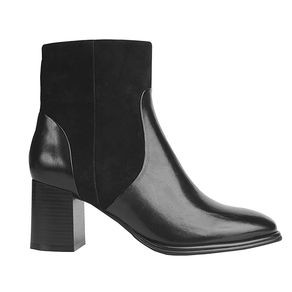 Hilary-01 Elegant