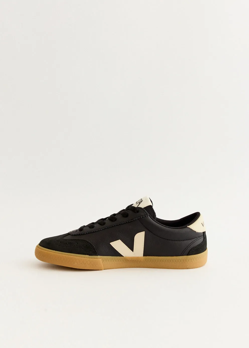 Volley 'Black Pierre' Sneakers rewarding Fashionable Look