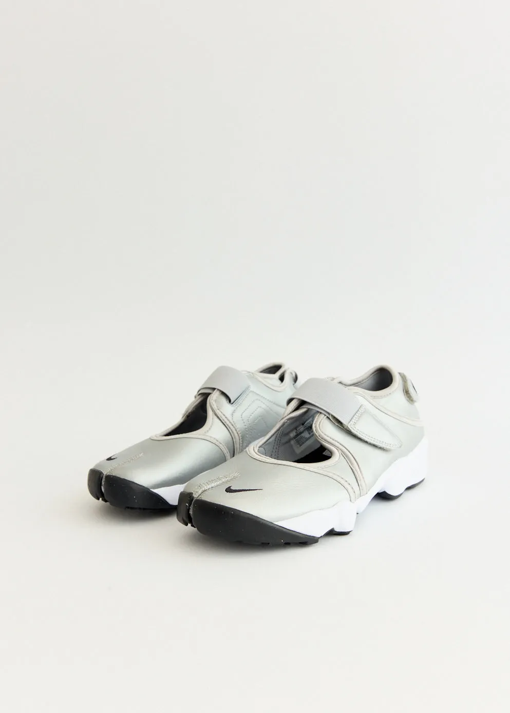 Women's Air Rift 'Metallic Silver' Sneakers Light Travel