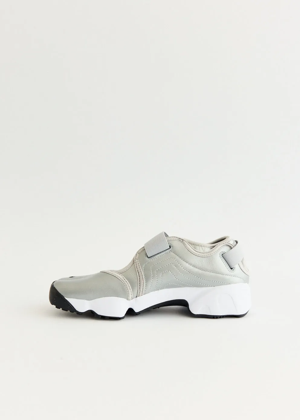 Women's Air Rift 'Metallic Silver' Sneakers Seasonless Style