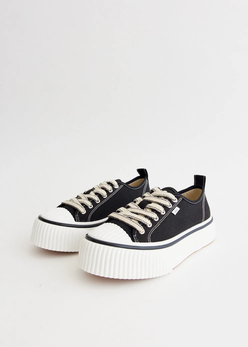 Low Top Ami 1980 Sneakers Outfit Boost Bush Step
