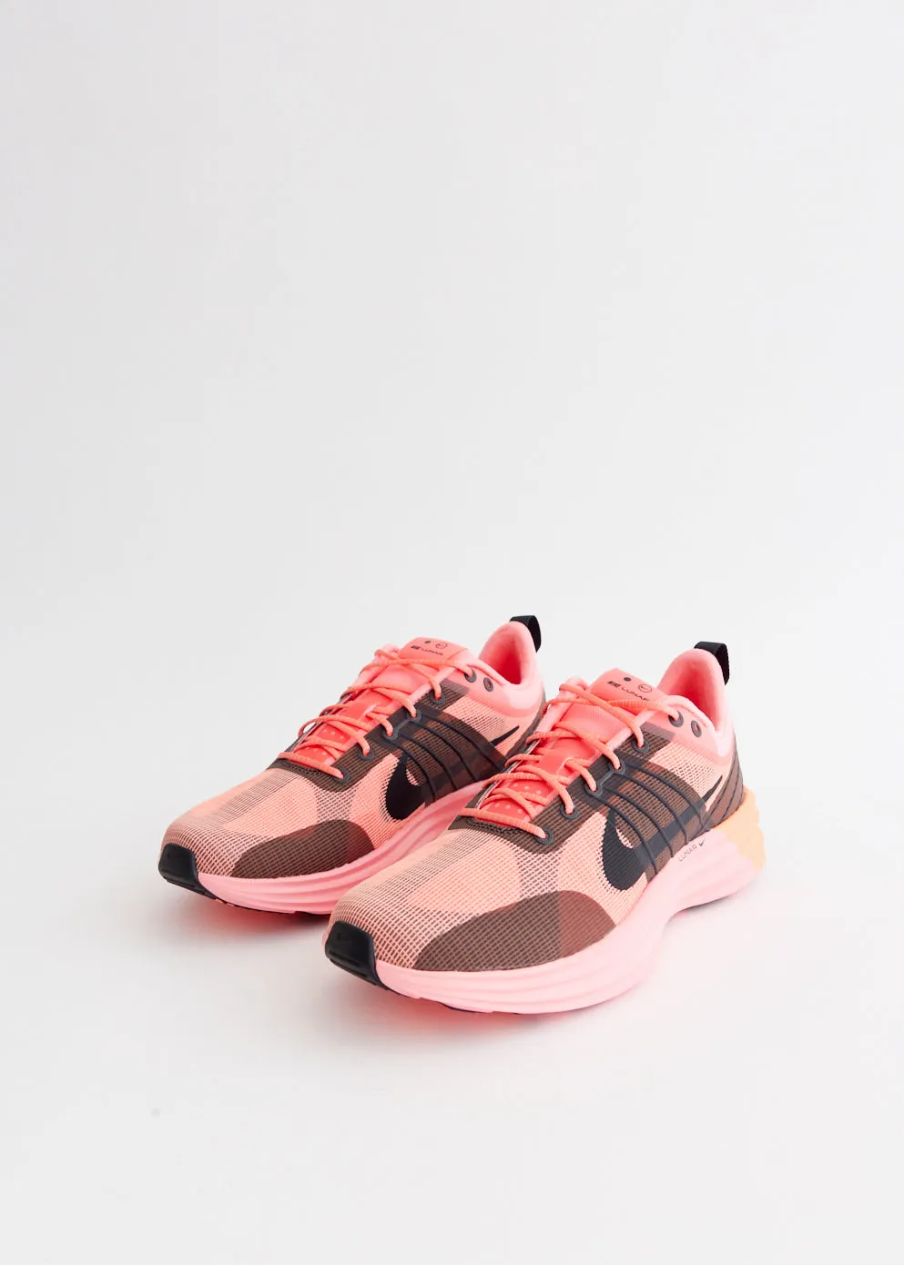 Lunar Roam Premium 'Pink Gaze' Sneakers support - level avid cyclists