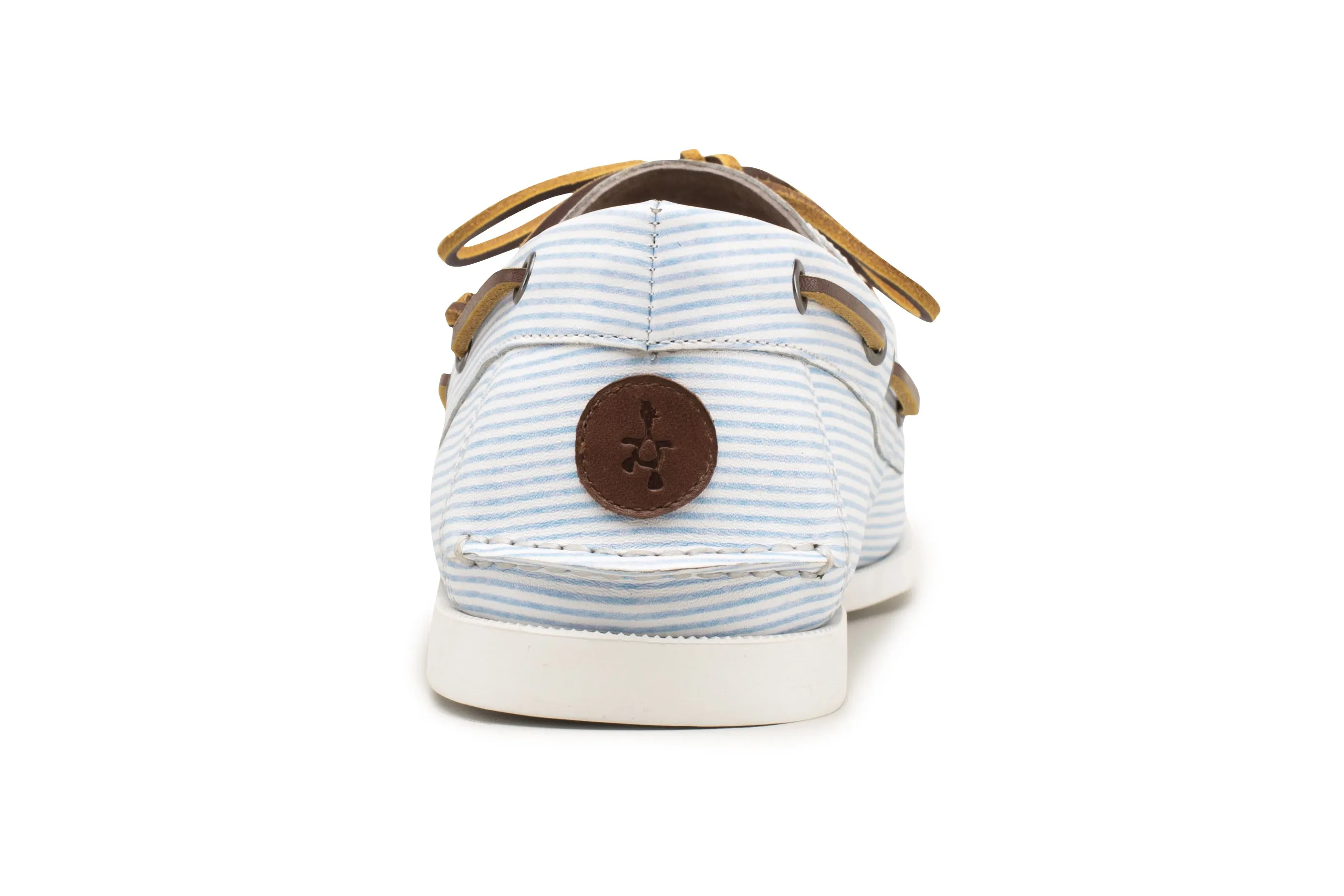 The Classic Seersuckers Boat Shoe Street Style