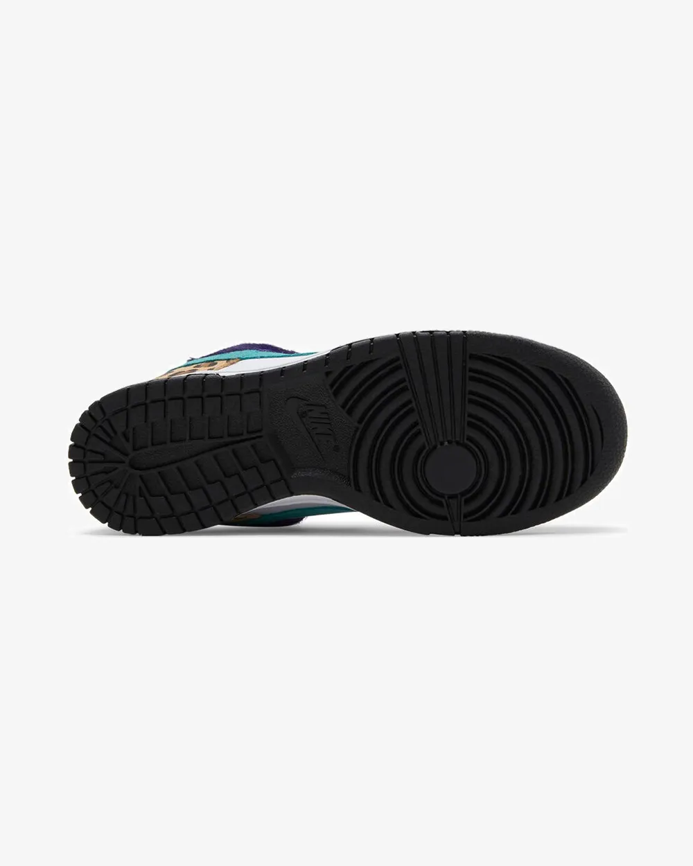 Sidewalk Walk Wide fit NIKE DUNK LOW SE WMNS SAFARI MIX