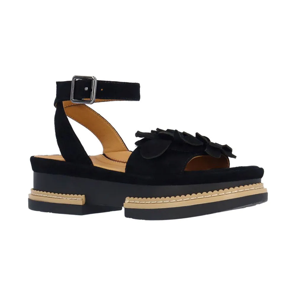 Alaric Contemporary Chic