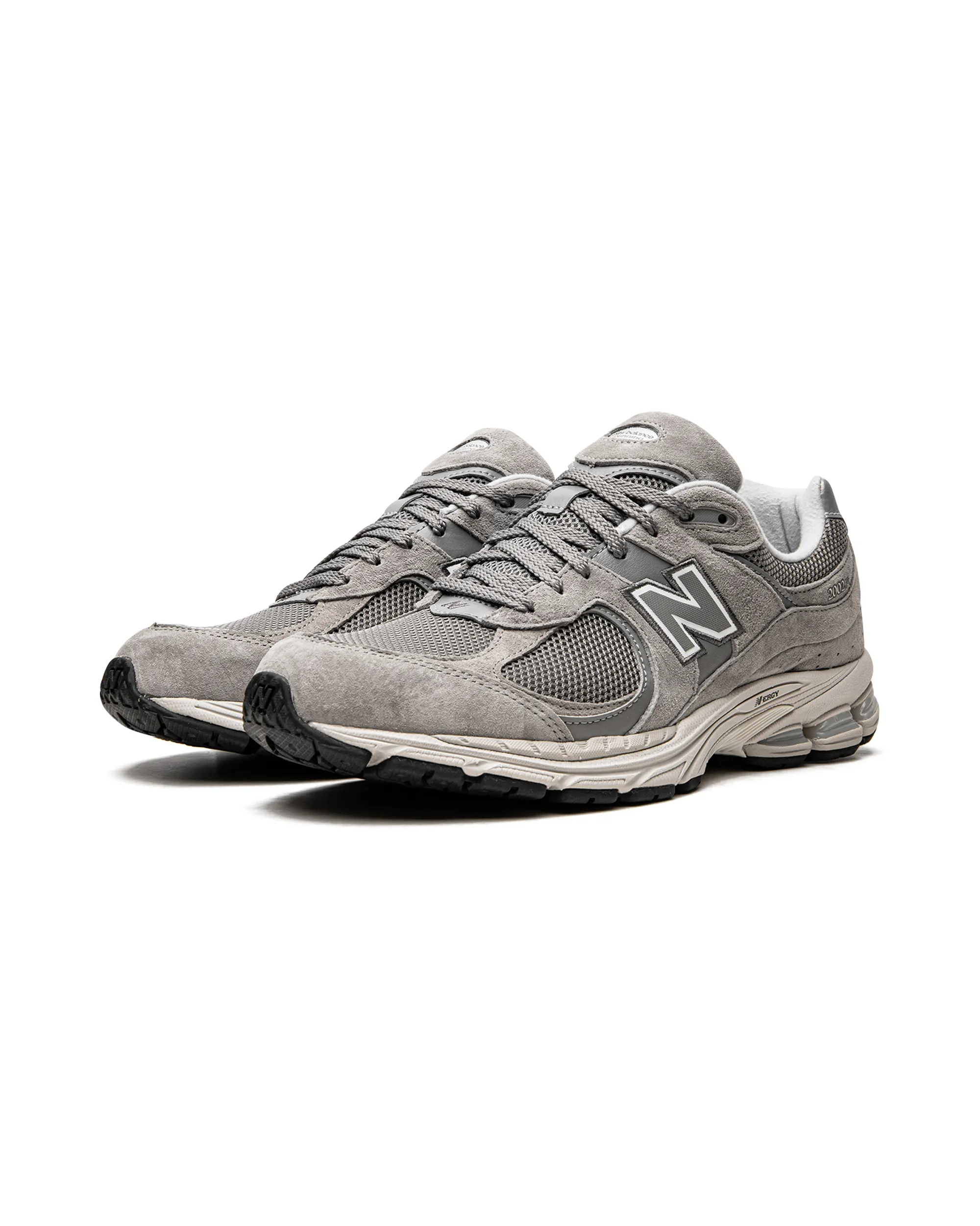 New Balance 2002R Marblehead Light Aluminum Athletic Look Advanced Traction Pattern