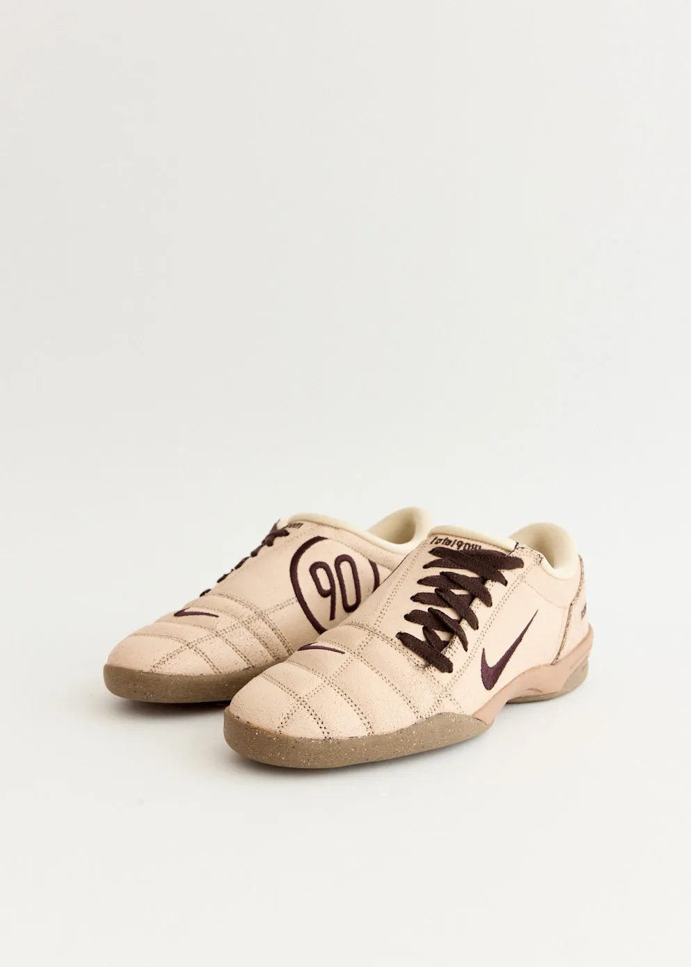 Total 90 Premium 'Pearl White' Sneakers Stylish Wear