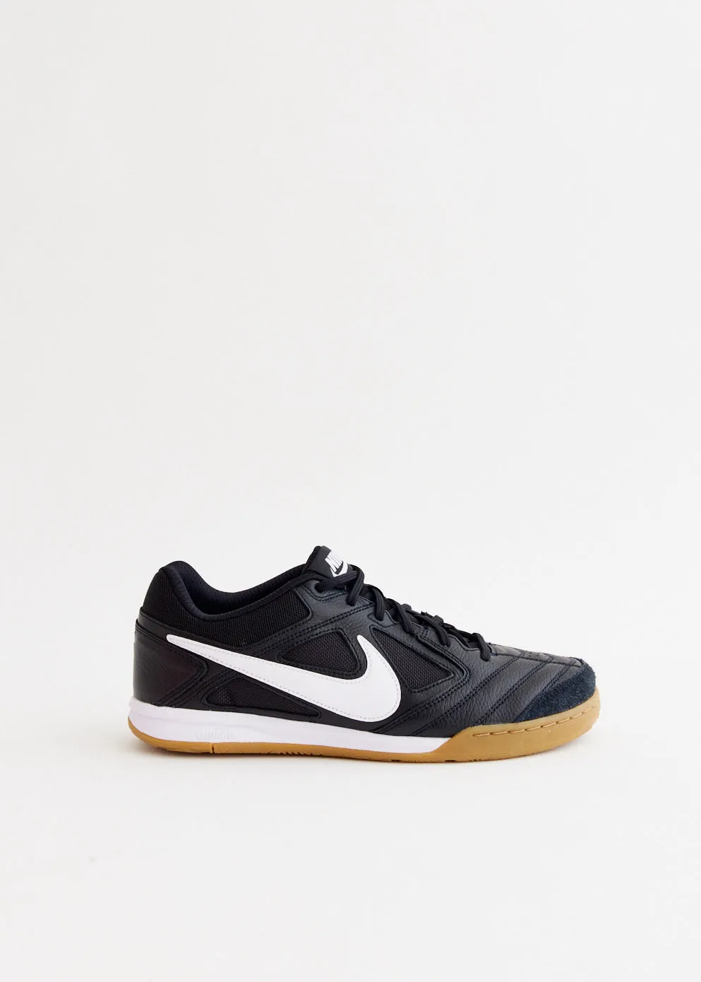 most travel Gato 'Black' Sneakers