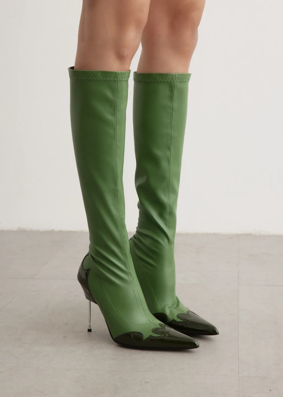 Neutral Look x Gia Borghini Charleston Boots