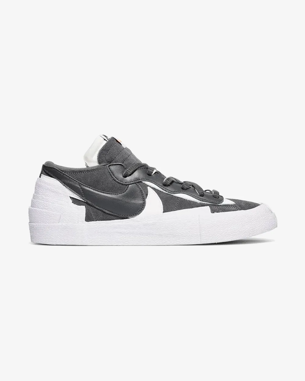 NIKE X SACAI LOW BLAZER IRON GREY City Stroll No Break