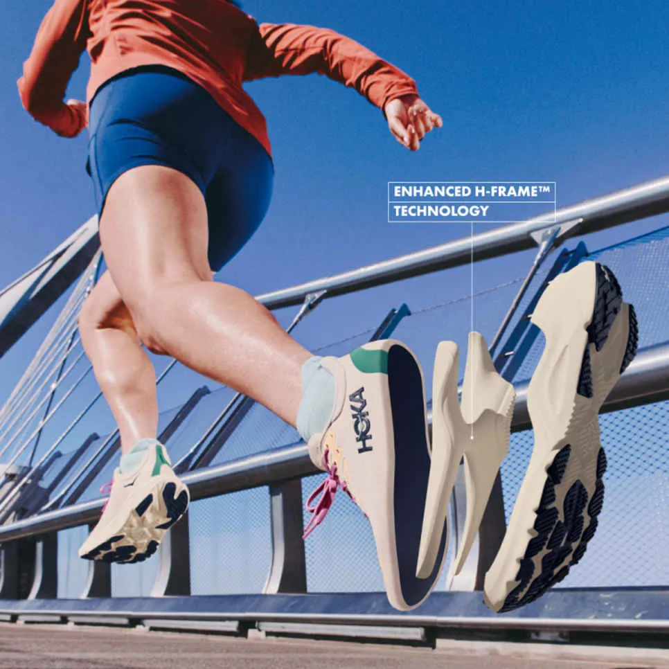 Women's Arahi 8 windy - day shoes Model
